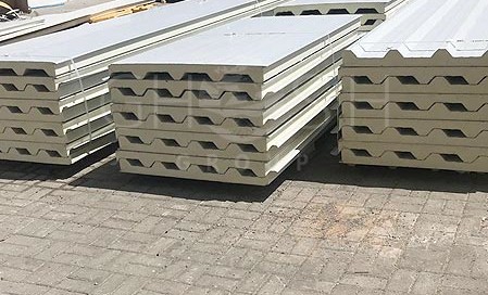 Aluminum roof sandwich panels - UAE