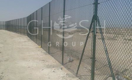 Chain link fence installation UAE (Dubai, Sharjah, Ajman, Abu Dhabi, Ras Al-Khaimah, Al'Ain, Fujairah) | Oman (Salalah, Muscat, Sohar, Nizwa, Barka, Ibri) | Saudi | Iraq | Kuwait | Bahrain