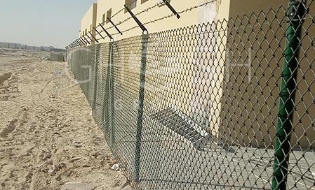 Mesh gate barbed wire UAE | OMAN
